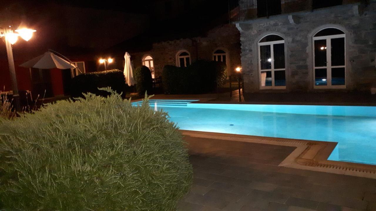 Bellagio Dreams Apt, Pool, With Private Garden, Near Lake Eksteriør billede